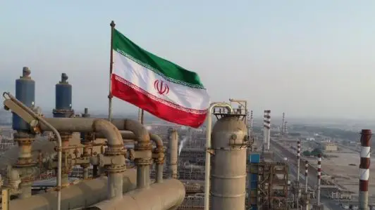 در میان کشورهایی که مشمول طرح کاهش تولید نمیشوند، ایران و ونزوئلا تولید خود را افزایش دادهاند. تولید نفت ایران به بالاترین رقم طی 5 سال گذشته رسیده است.