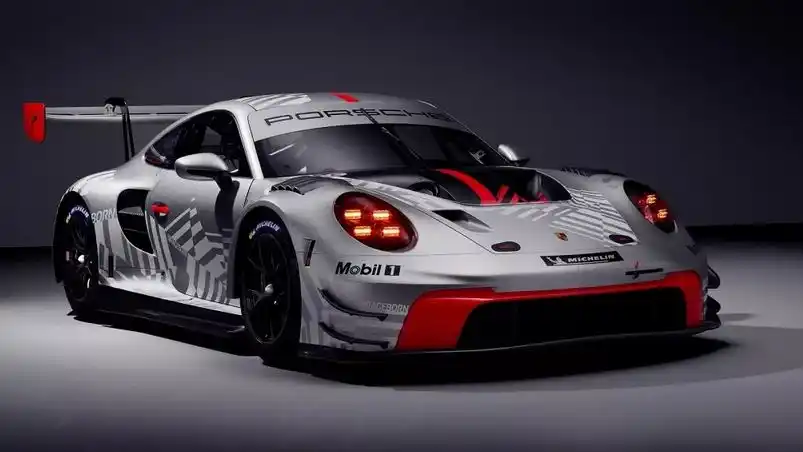 معرفی پورشه 911 Cup و 911 GT3 R