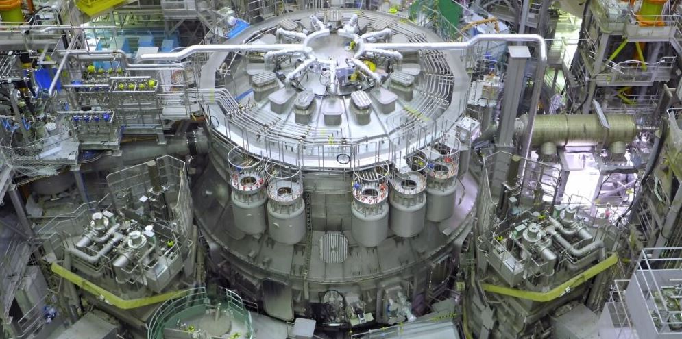 ژاپن اولین رآکتور گداخت هسته ای آزمایشی را راه اندازی کرد