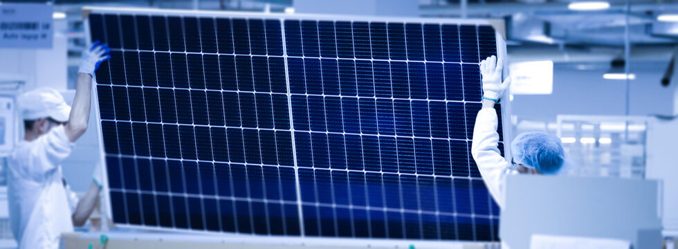 اروپا در حال واردات پنل های خورشیدی چینی در سطوح بی سابقه ای است